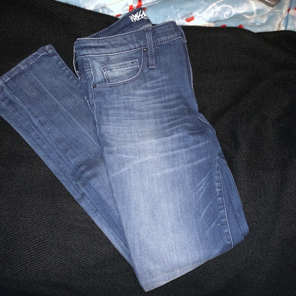 jeans